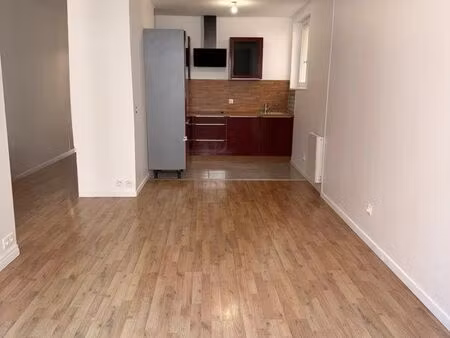 location appartement f2