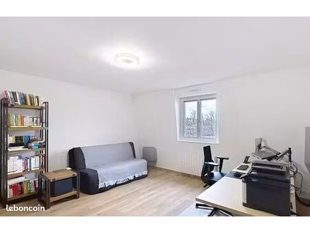 studio proche gare de moret