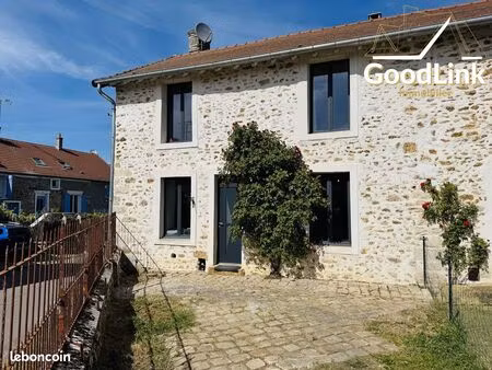 maison 4 pièces 92 m²