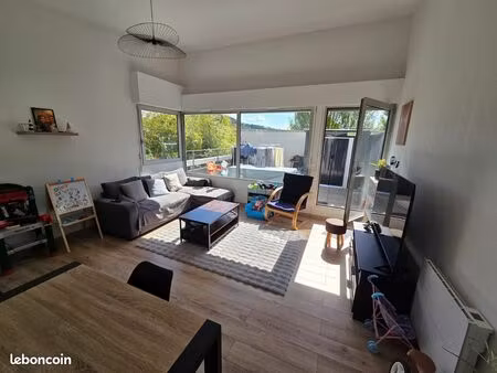 location appartement f3 80 m²avec garage+terrasse