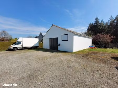 location entrepôt 120m2