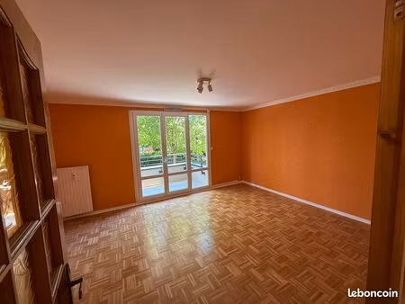 appartement reims  type 4  proche centre ville