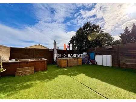 superbe villa duplex avec piscine et garage - poussan  avec jardin de 50 m2