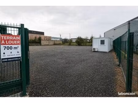 terrain eau électricité