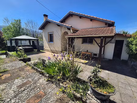 vente maison 5 pièces 122 m² à foix (09000)  212 700 €