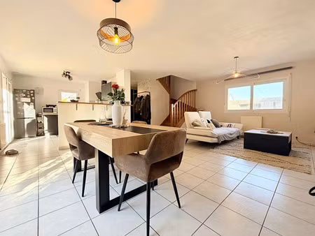 vente maison 4 pièces 90 m² à landrévarzec (29510)  233 000 €