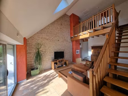 vente maison 4 pièces 122.15 m² à lons-le-saunier (39000)  239 000 €