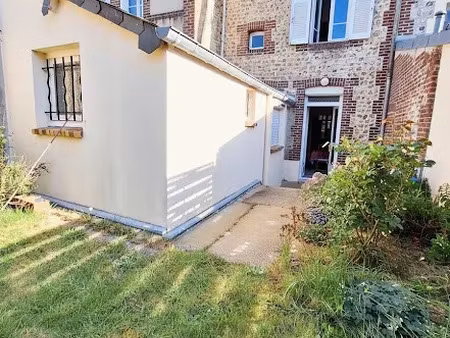 vente maison 8 pièces 106.5 m² à fecamp (76400)  220 375 €
