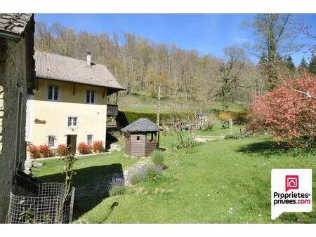 maison et dépendance glay 5 pièces 3 chambres 177 .1 m2. ecuries 298.4 m² . dépendances 79