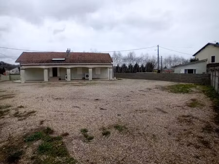 maison avec jardin - quartier calme et en pleine revalorisation