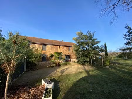 hangar à tabac rénové