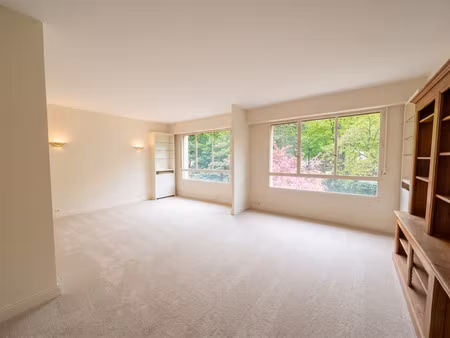 neuilly-sur-seine – quartier château | 3 pièces au calme avec parking