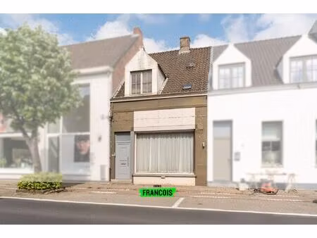commercieel te koop in destelbergen met 4 slaapkamers