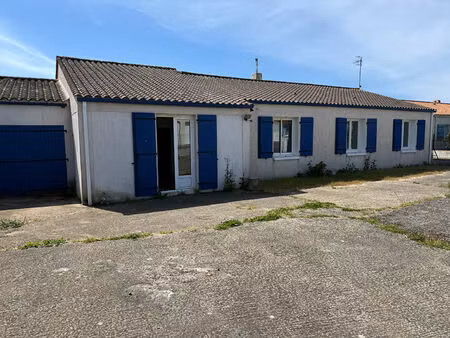 vente maison 5 pièces  176.50m²  angles