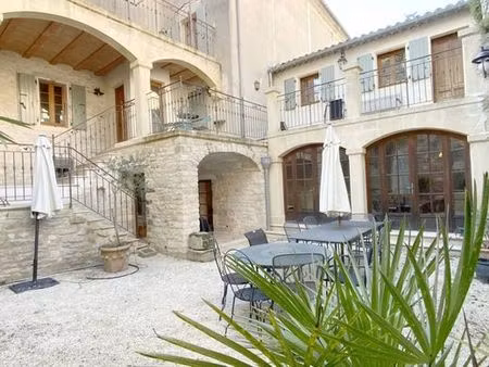 prestigieuse maison en vente uzès  france