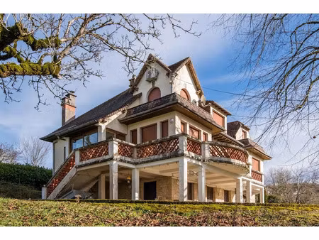 vente maison 9 pièces 260 m² à beynat (19190)  369 000 €