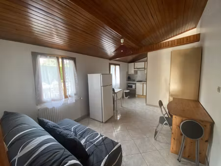 location appartement 1 pièce 22m² orsay 91400