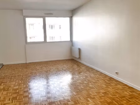 location appartement 2 pièces 57m² montrouge 92120