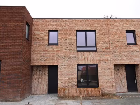 huis te koop in hoogstraten met 3 slaapkamers