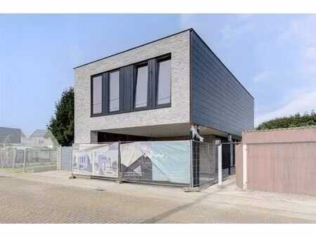huis te koop in nijlen met 3 slaapkamers