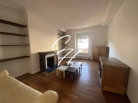 location appartement 4 pièces 84m2 grenoble 38000 - 980 € - surface privée