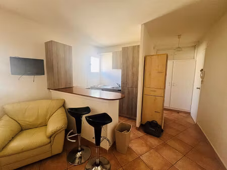 location appartement 1 pièce  21.00m²  orléans