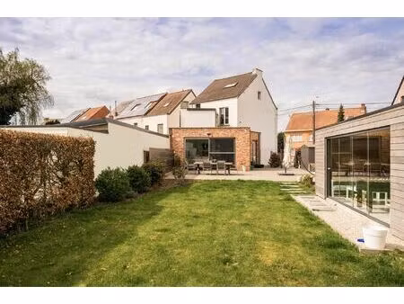 huis te koop in zemst met 4 slaapkamers