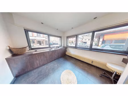 local commercial à vendre à mulhouse 56 m²