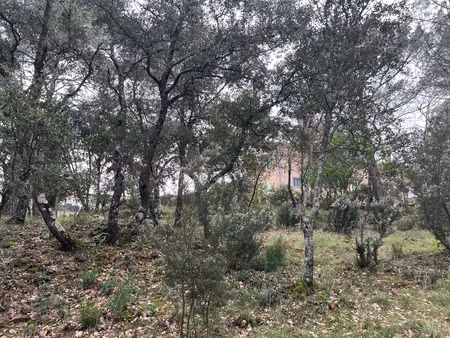 vente terrain à construire 570 m² toulon (83000)