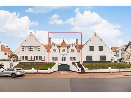 huis te koop in knokke-heist met 4 slaapkamers