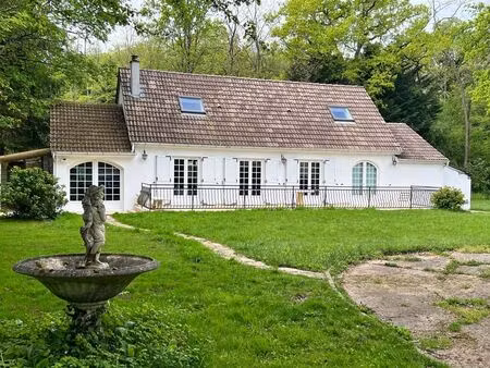 la selle-en-hermoy - maison rénovée avec goût de 157 m² avec piscine  en lisière de forêt