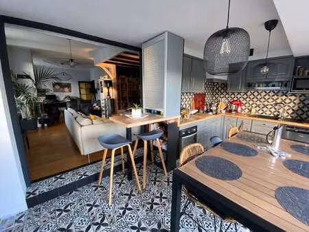 vente appartement 6 pièces et plus à la roche-sur-yon centre ville (85000) : à vendre 6 pi