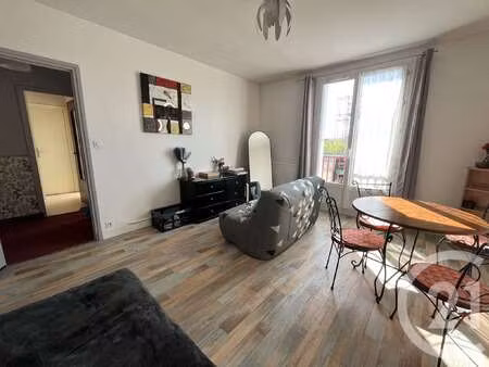 location appartement t1 meublé à argentan (61200) : à louer t1 meublé / 37m² argentan
