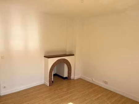 location appartement 2 pièces à gournay-en-bray (76220) : à louer 2 pièces / 50m² gournay-