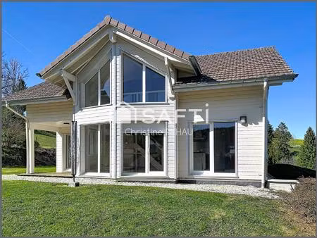 chalet gardavaud avec beaux volumes et superbe vue