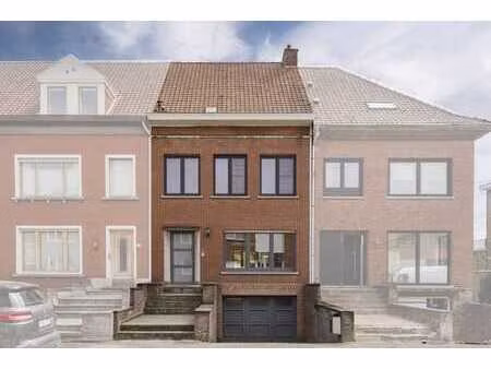 maison prête à emménager à vendre sur la rue sainte-élisabet