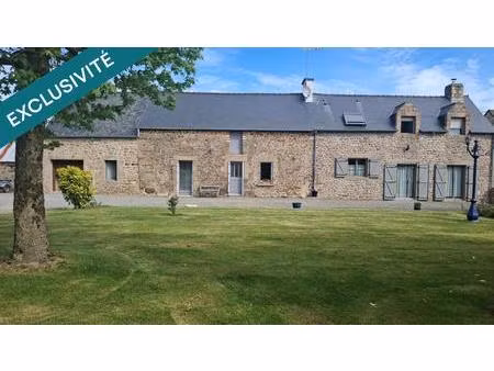 longère en pierre   gîte et dépendances- terrain 1.2 ha- 4 km de bazouge la pérouse  9 km 