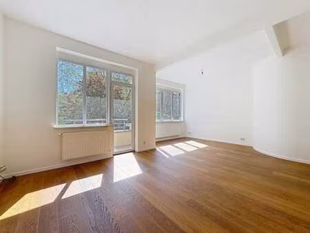 molière / splendide appartement de 90m2  2 chambres  balcons