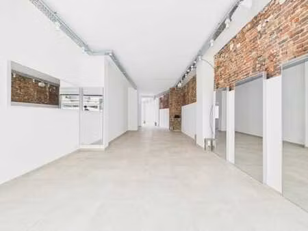 ixelles – flagey | commerce ±90 m²
