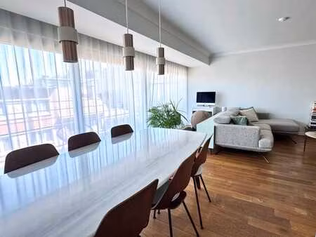 appartement moderne et lumineux  2 chambres