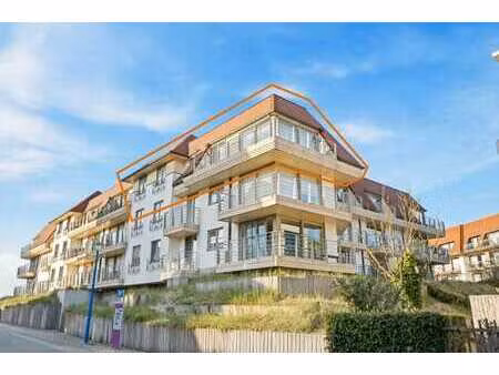 appartement de coin exclusif de 3 chambres idealemant sit...