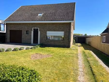 maison familiale 3 chambres grand jardin