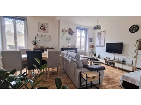 vente appartement 5 pièces 90 m² à saint-marcellin (38160)  159 000 €