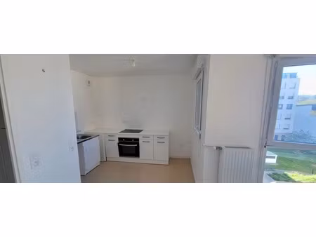 t3 / 69m² / cergy saint-christophe (rer a)