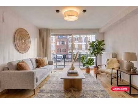 appartement de deux chambres avec garage box à vendre à blan