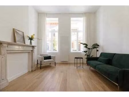 appartement une chambre avec jardin orienté sud à schaarbaek