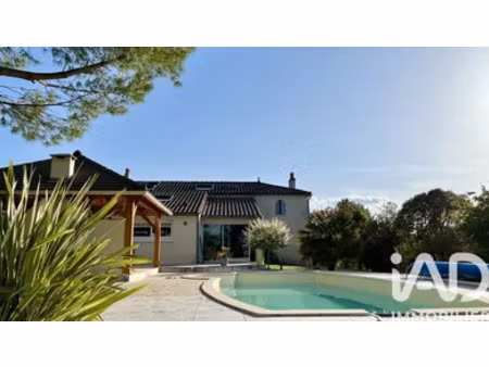 maison de campagne à saint-fort-sur-le-né (16130)