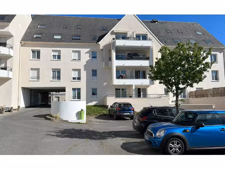 location appartement  62 m² t-3 à mériel  1 050 €