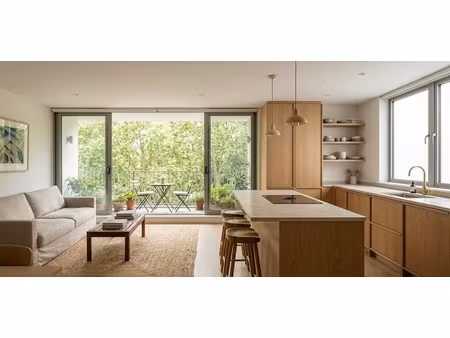 lumineux t4 + balcon