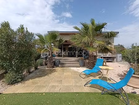 chalet de 40 17 m² à pomerols